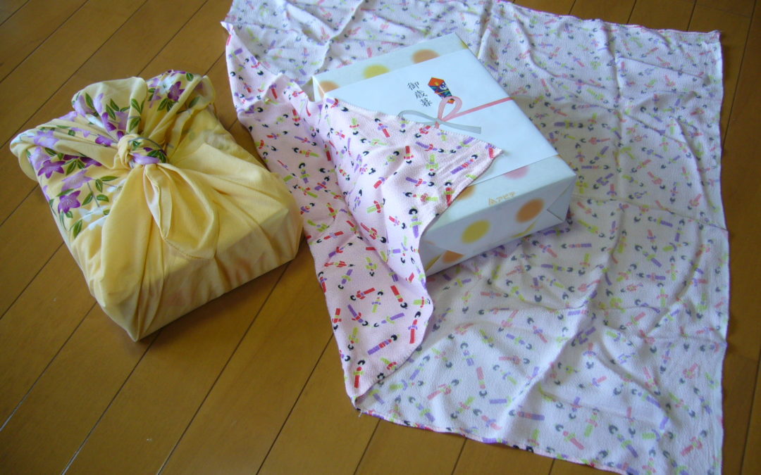 Furoshiki – Japanese Cloth Wrapping